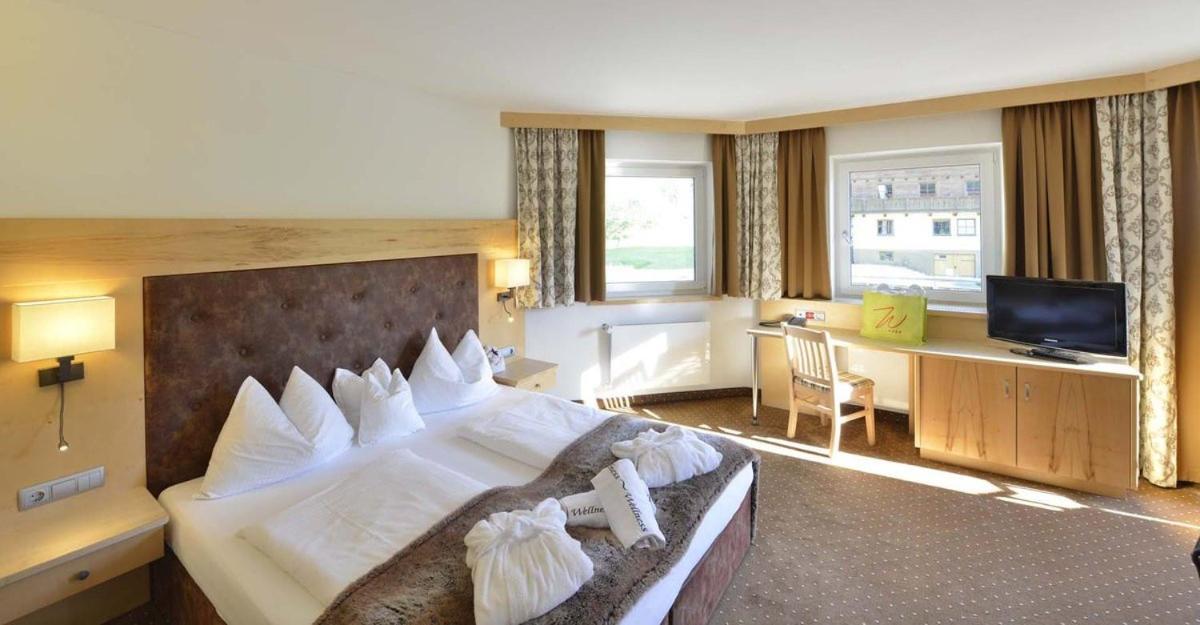 Hotel & Alpin Lodge Der Wastlhof ニーデラウ エクステリア 写真