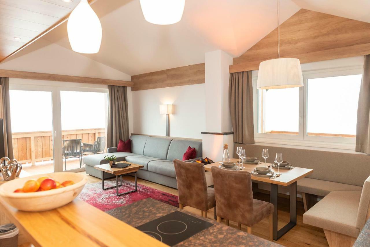 Hotel & Alpin Lodge Der Wastlhof ニーデラウ エクステリア 写真